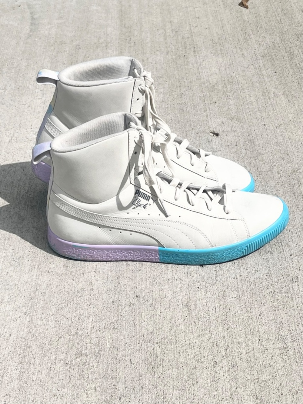 Puma-Men's-Clyde Mid "Tropical" Sneaker-Size 10